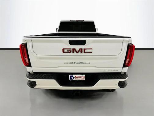 2022 GMC Sierra 2500 Denali