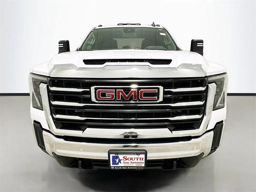 2026 GMC Sierra 2500 SLE