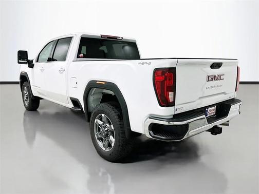 2026 GMC Sierra 2500 SLE