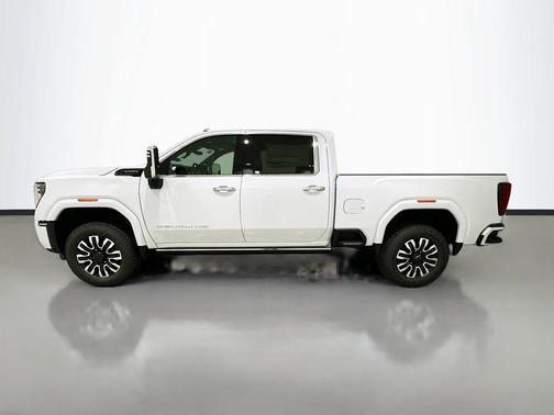 Glacier White Tricoat 2026 GMC Sierra 2500 Denali Ultimate