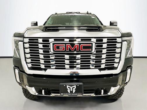 2026 GMC Sierra 2500 Denali