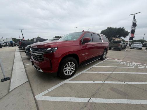 Cherry Red Tintcoat 2021 Chevrolet Suburban LT