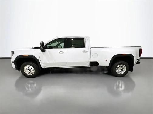 2026 GMC Sierra 3500 Denali