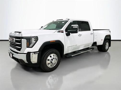 2026 GMC Sierra 3500 SLT