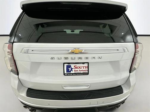 2024 Chevrolet Suburban 4WD High Country