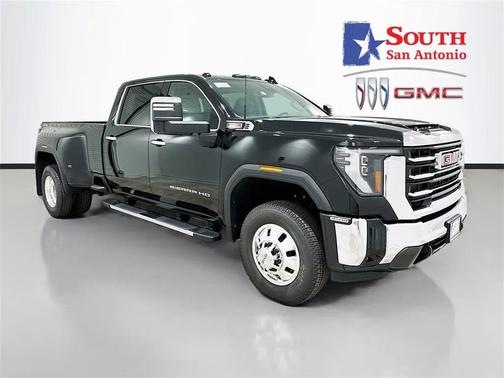 2026 GMC Sierra 3500 SLT