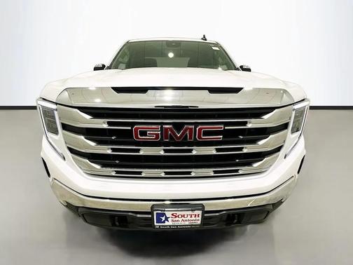 Summit White 2026 GMC Sierra 1500 SLE
