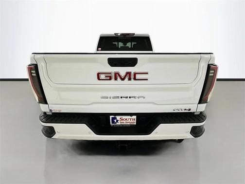 2026 GMC Sierra 2500 AT4