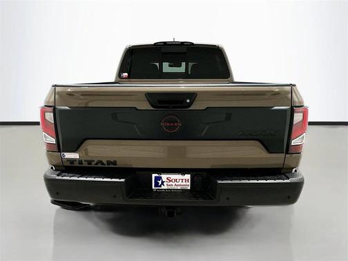 2023 Nissan Titan PRO-4X