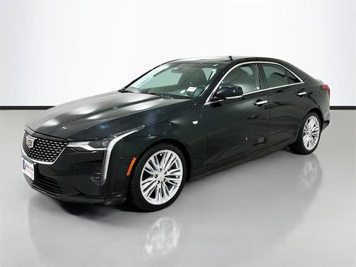 2023 Cadillac CT4 Premium Luxury