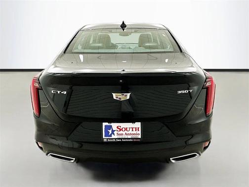 2023 Cadillac CT4 Premium Luxury