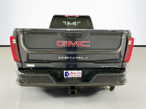2026 GMC Sierra 2500 Denali