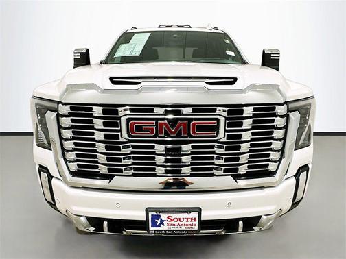 2025 GMC Sierra 2500 Denali