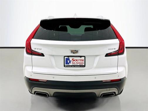 2020 Cadillac XT4 Premium Luxury