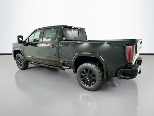 Onyx Black 2026 GMC Sierra 2500 AT4