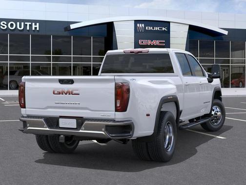 2026 GMC Sierra 3500 SLE