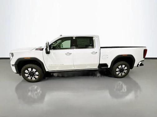 Glacier White Tricoat 2026 GMC Sierra 2500 Denali