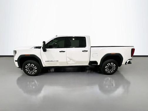 White Frost Tricoat 2025 GMC Sierra 2500 Denali Ultimate