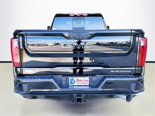 2026 GMC Sierra 3500 Denali