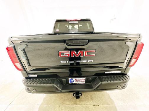 Onyx Black 2026 GMC Sierra 1500 Elevation