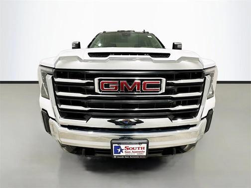 2026 GMC Sierra 3500 SLT