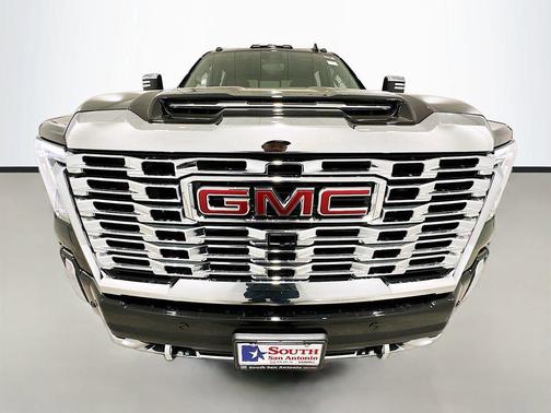 Onyx Black 2026 GMC Sierra 2500 Denali