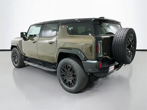 2026 GMC HUMMER EV SUV 2X