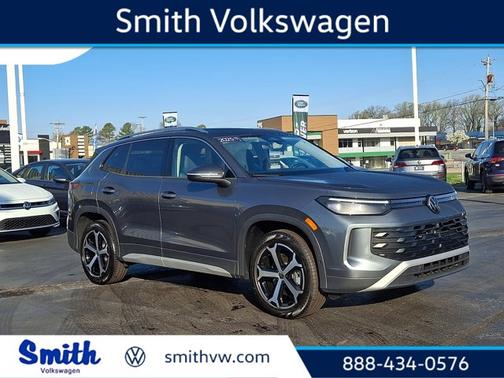 2025 Volkswagen Tiguan 2.0T SE