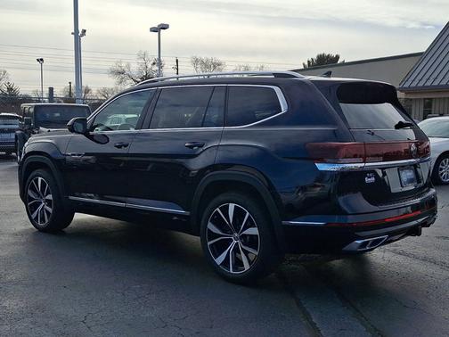 2024 Volkswagen Atlas 2.0T SEL Premium R-Line