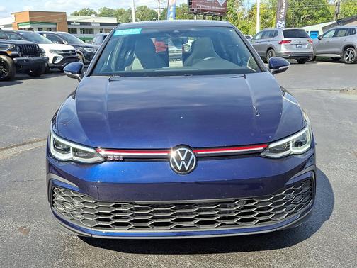 2023 Volkswagen Golf GTI 2.0T SE