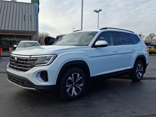 2024 Volkswagen Atlas 2.0T SE