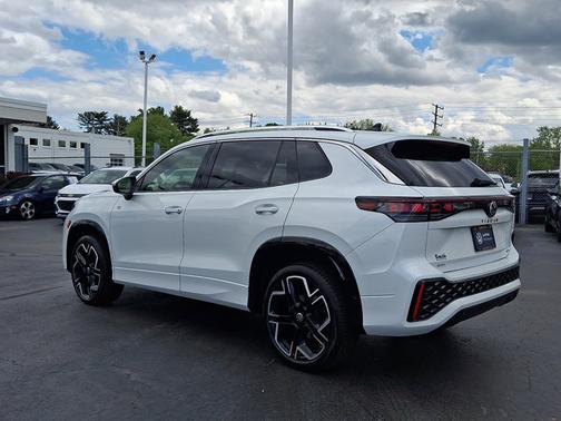 Opal White Pearl Effect 2025 Volkswagen Tiguan 2.0T SEL R-Line