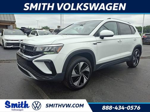 2024 Volkswagen Taos 1.5T SE