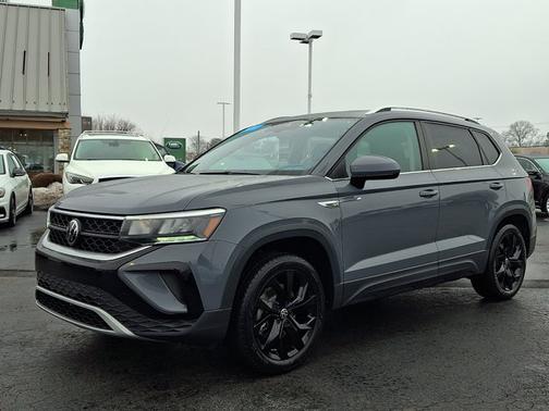 2023 Volkswagen Taos 1.5T SE