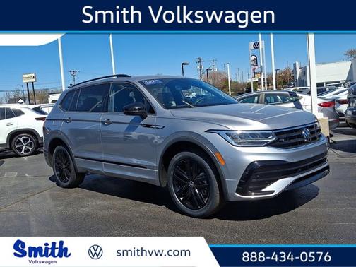 2022 Volkswagen Tiguan 2.0T SE R-Line Black