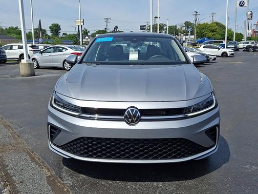 Pyrite Silver Metallic 2025 Volkswagen Jetta 1.5T SE