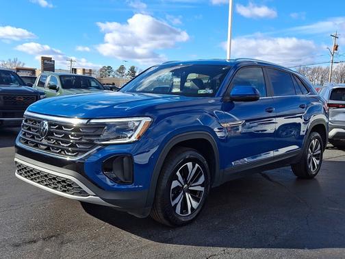 2025 Volkswagen Atlas Cross Sport 2.0T SE