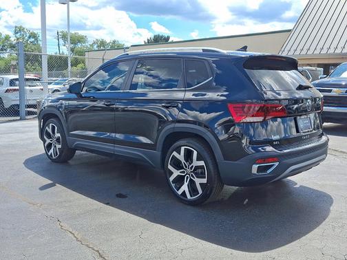 2022 Volkswagen Taos 1.5T SEL