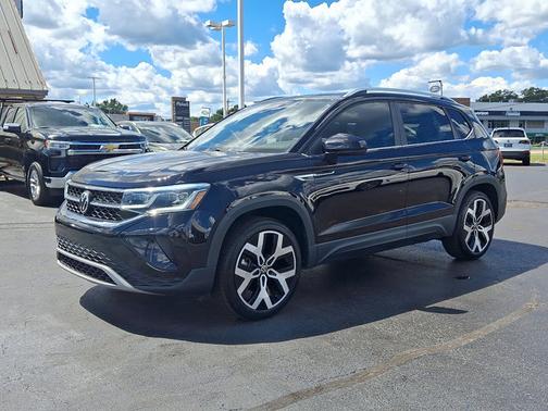 2022 Volkswagen Taos 1.5T SEL