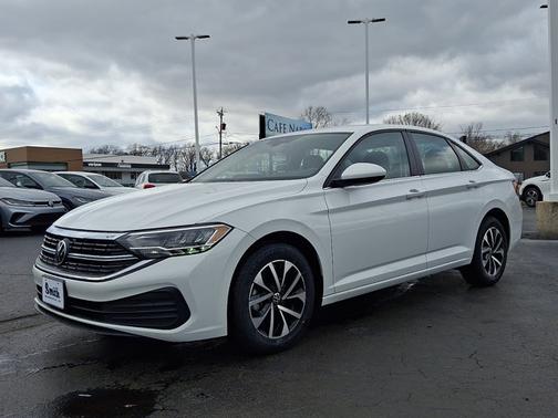 Pure White 2024 Volkswagen Jetta 1.5T S