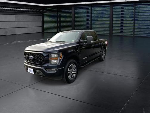 ANTIMATTER BLUE METALLIC 2023 Ford F-150 XL