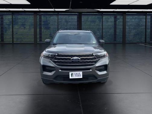 CARBONIZED GRAY METALLIC 2023 Ford Explorer XLT