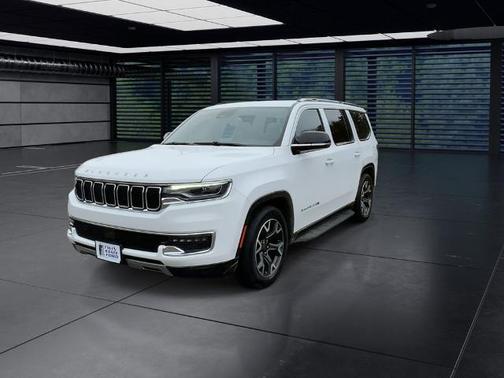 Bright White Clearcoat 2024 Jeep Wagoneer SERIES III