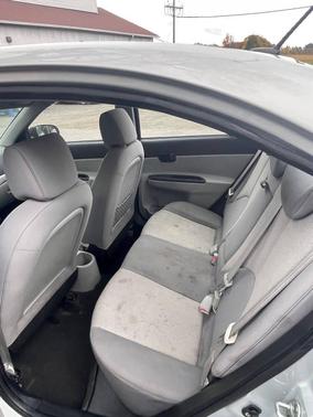 2010 Hyundai Accent SE