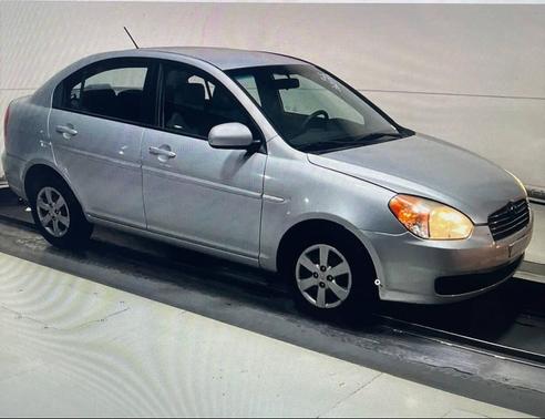 2010 Hyundai Accent SE