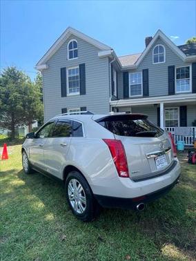 2010 Cadillac SRX Luxury Collection