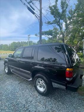 1997 Ford Explorer XL