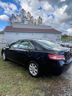 2011 Toyota Camry LE