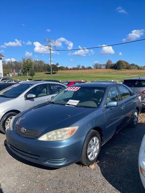 2004 Toyota Camry LE
