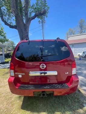 Red Brawn Pearl 2006 Nissan Pathfinder LE